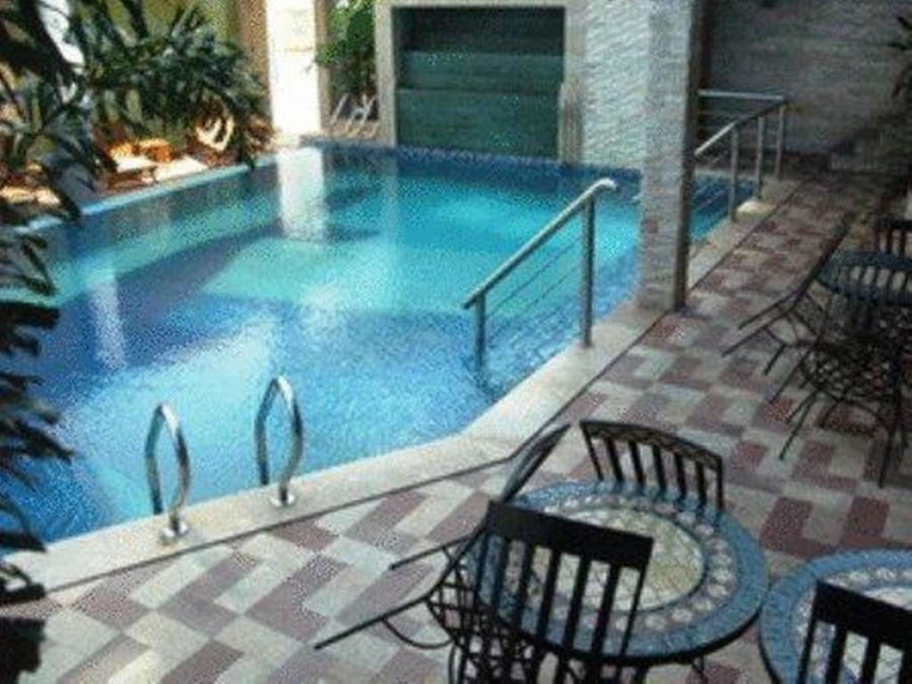 Palm Garden Hotel Brunei Bandar Seri Begawan Exterior foto